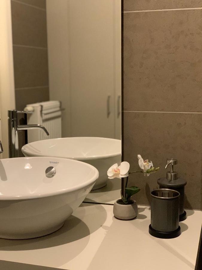Moderne Appartement Aan Zee Oostende Ngoại thất bức ảnh